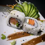 URAMAKI FILADÉLFIA
