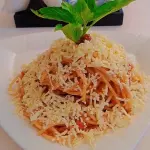 Espaguetis en Salsa Cubana