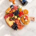 Tábua para 2 Brie folhado com doçura