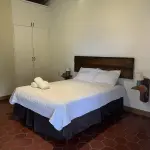 HABITACIÓN P/ 2 PERSONAS