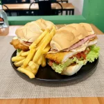 Milanesa en 2 panes