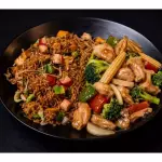 #11. ARROZ Y POLLO EN SALSA DE OSTRA