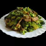 Chancho con Brócoli