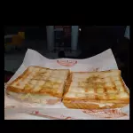 SANDWICH JAMÓN CON QUESO