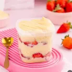 Bolo no Pote Delicia de Morango