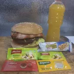 Hamburguesa con Salch. Finas Hierbas