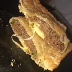 Pastel de Carne com mussarela