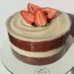 Naked Cake 15cm baixo
