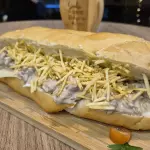 Baguete de strogonoff de filé