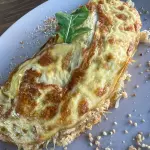Omelete frango tomate e minas