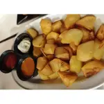 Patatas fritas 3 salsas