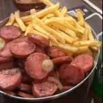 PORÇÃO DE CALABRESA COM BATATA