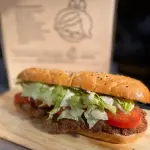 Sandwich de milanesa con LyT