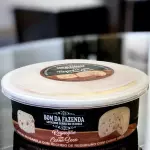 Queijo trufado com req. e carne seca