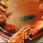 CALDO DE MARISCOS