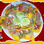Nachos con Carne y Queso