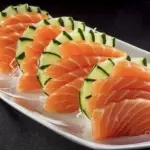 Sashimi de Salmão (16 peças)