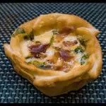 Crudo y rucula