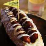 HOT DOG SUIZO & PAPAS