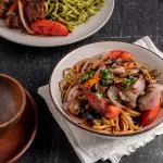 TALLARÍN SALTAO VEGETARIANO BEYOND M