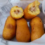 POLENTA FRITA RECHEADA COM CALABRESA