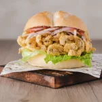 PAN CON PESCADO