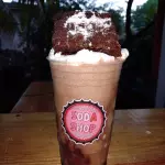 Frappé chocolate Suizo con brownie