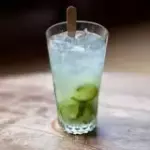 CAIPIRINHA DE BACARDI