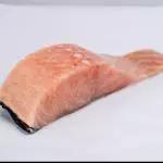 FILE DE SALMÃO PEDAÇO