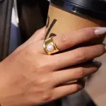 Anillo perla ancho