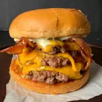 SANDUICHE + FRITAS