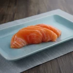 SASHIMI DE SALMÃO.
