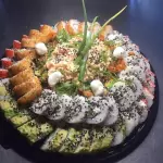 CHAROLA TERIYAKI ROLL