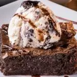 BROWNIE + HELADO