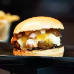 PEPPER BURGUER