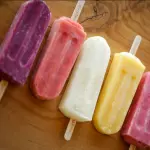 Picolés de fruta