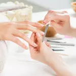MANICURE