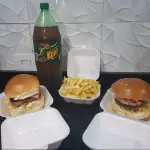 X BURGUER CASAL ART