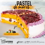 Pastel de queso con mermelada