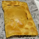 Pastel com borda🥟