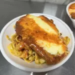 Macarrão á parmegiana