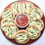 ESFIHA BROCOLIS COM CATUPIRY