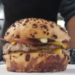 2DOBLE CHEESE STAINS + 2🍟+ 4 SUPREM