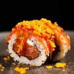 Uramaki Salmão com Doritos