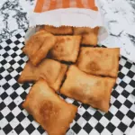 EMPANADITAS DE QUESO