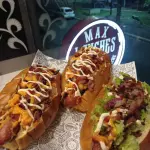 Dog gourmet salada