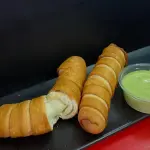 TEQUEÑOS