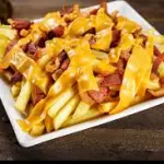 Batata frita 400g cheddar e bacon