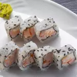 Uramaki Camarão uram.