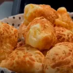 Pão  queijo empanado parmesão